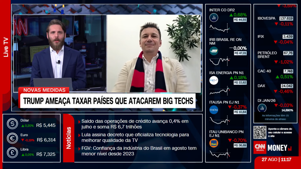 a screenshot of a video of an interview of Lisandro Vieira at CNN Brasil